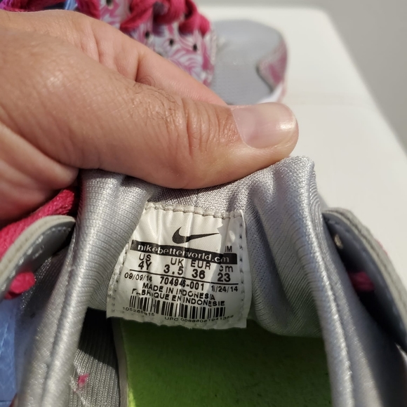 Chaussure Nike huarache - Picture 2 of 4